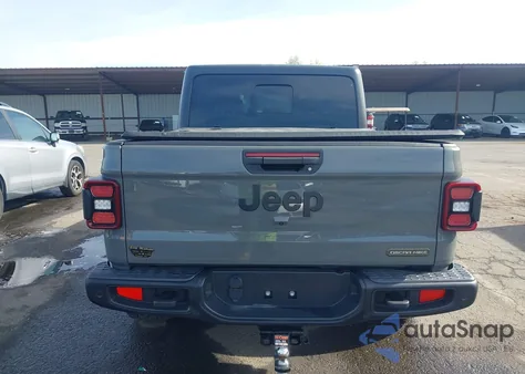 2021 Jeep Gladiator Freedom 4X4 z USA, uszkodzony, nr VIN 1C6HJTAG8ML575892